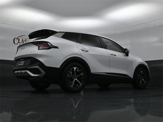 Used 2024 Kia Sportage EX image 31