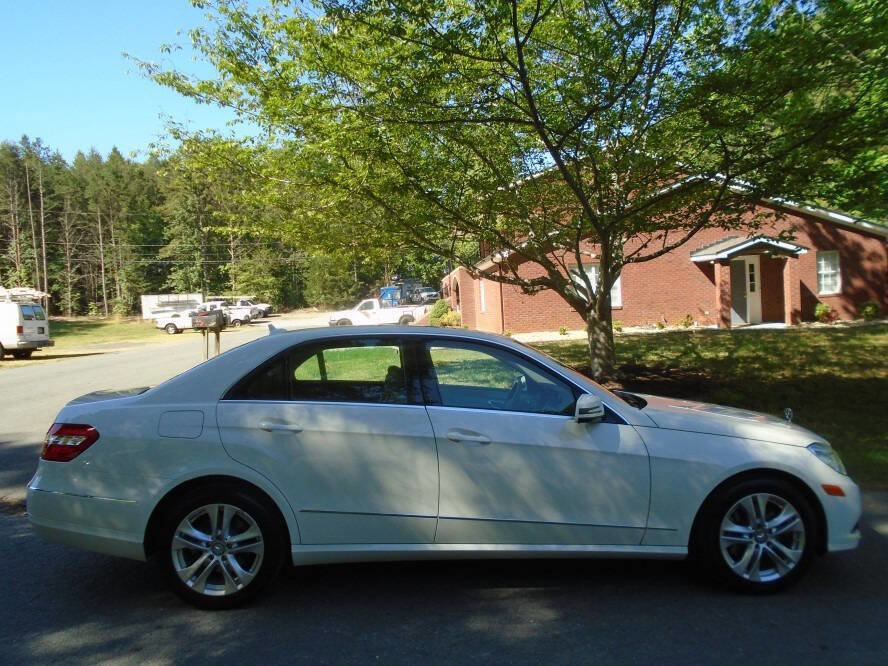 Used 2011 Mercedes-Benz E 350 Sedan image 4