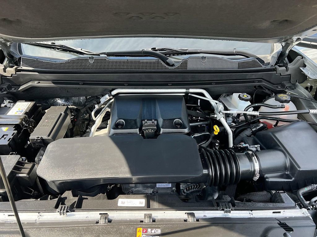 Used 2025 GMC Canyon Elevation w/ Technology Package image 28