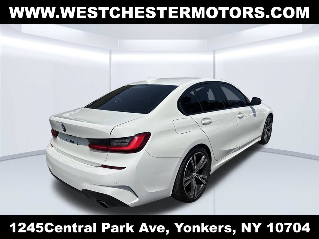 Used 2019 BMW 330i xDrive Sedan w/ M Sport Package AWD/4WD image 4