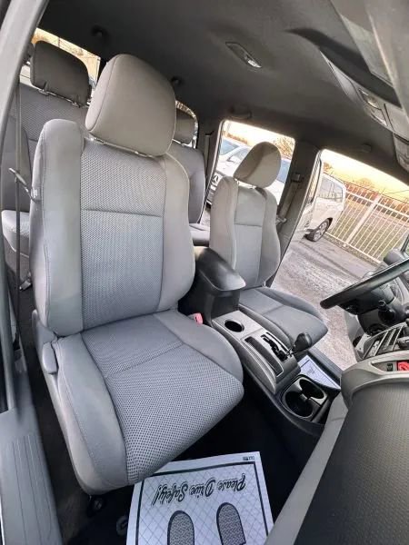 Used 2012 Toyota Tacoma PreRunner w/ TRD Off-Road Pkg RWD image 21