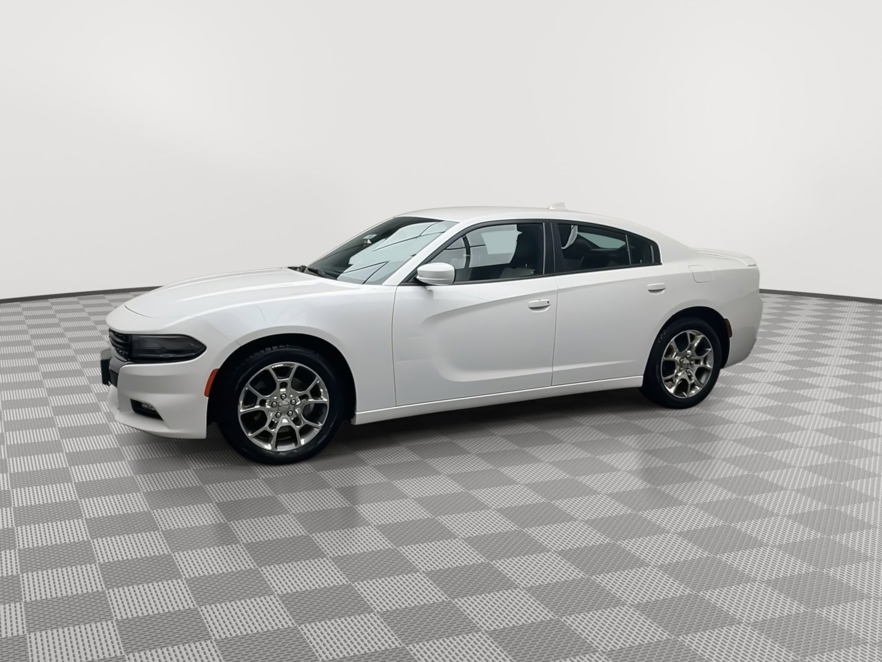 Used 2015 Dodge Charger SXT w/ AWD Plus Group image 30