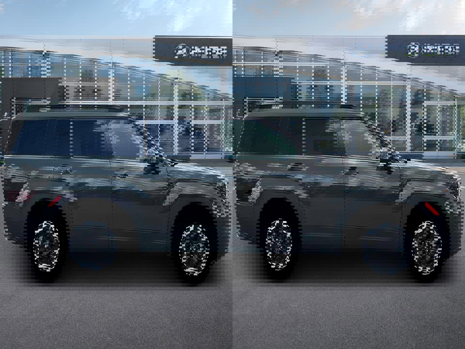 New 2026 Hyundai Santa Fe SEL image 9