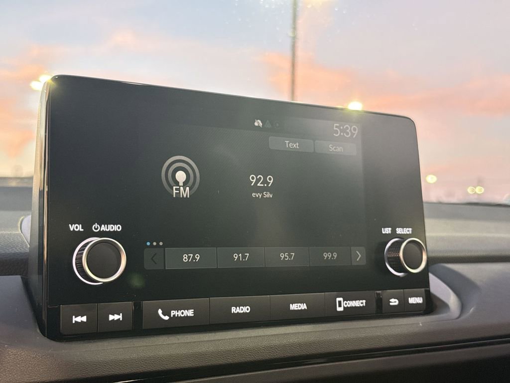 Used 2023 Honda Accord EX image 16