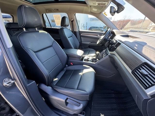 Used 2023 Volkswagen Atlas SE w/ Panoramic Sunroof Package image 28
