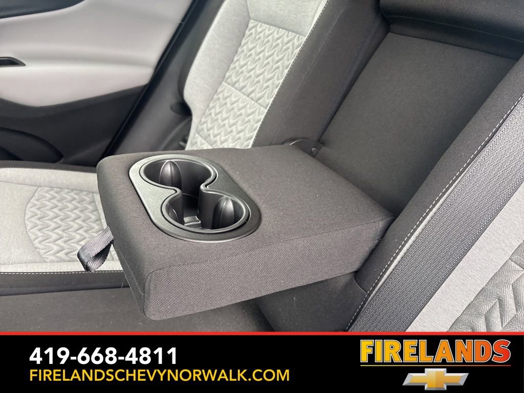 Used 2024 Chevrolet Equinox LS w/ LS Convenience Package image 32