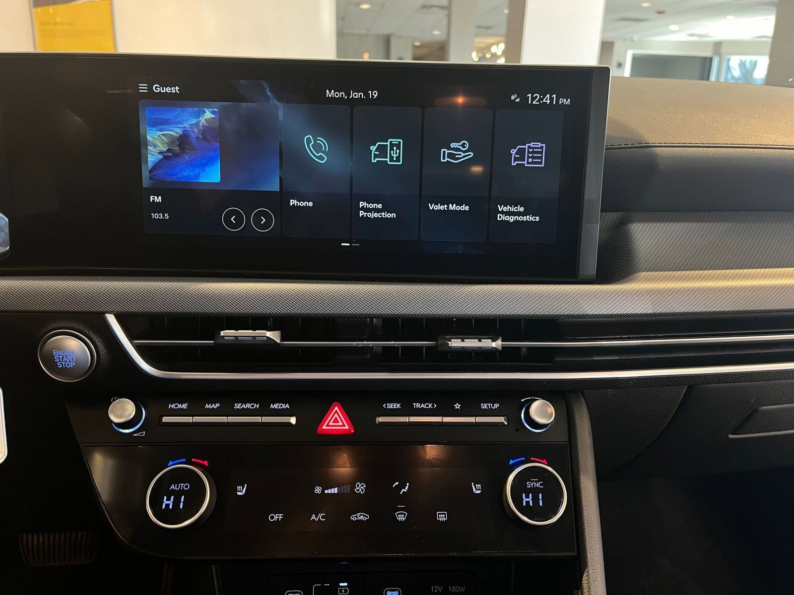 Used 2025 Hyundai Sonata SEL image 21