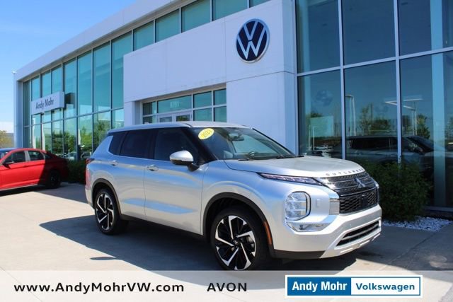 Used 2023 Mitsubishi Outlander SE