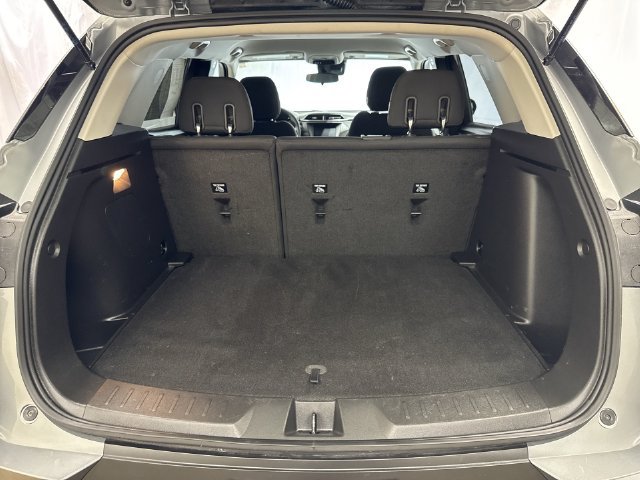 Used 2023 Chevrolet TrailBlazer LT FWD image 23