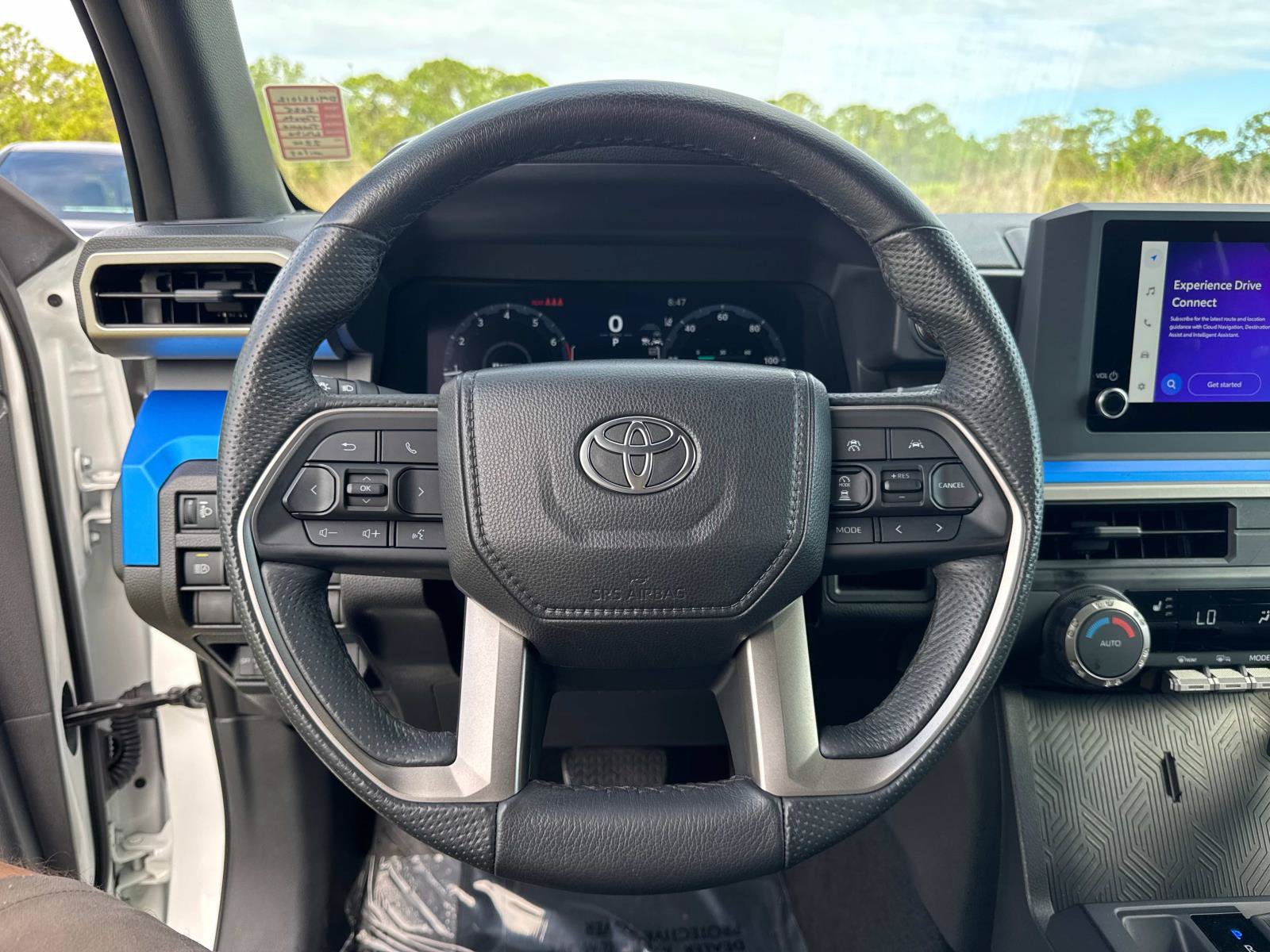 Used 2025 Toyota Tacoma TRD Off-Road AWD/4WD image 26