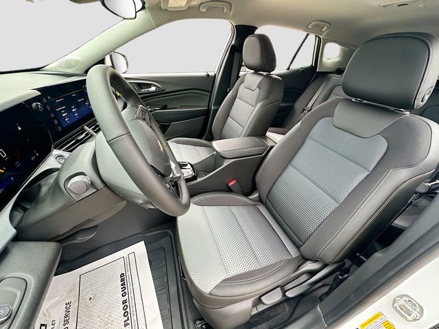 New 2026 Chevrolet Trax LT w/ Driver Confidence Package FWD image 22
