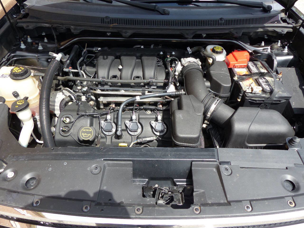 Used 2018 Ford Flex SEL FWD image 30