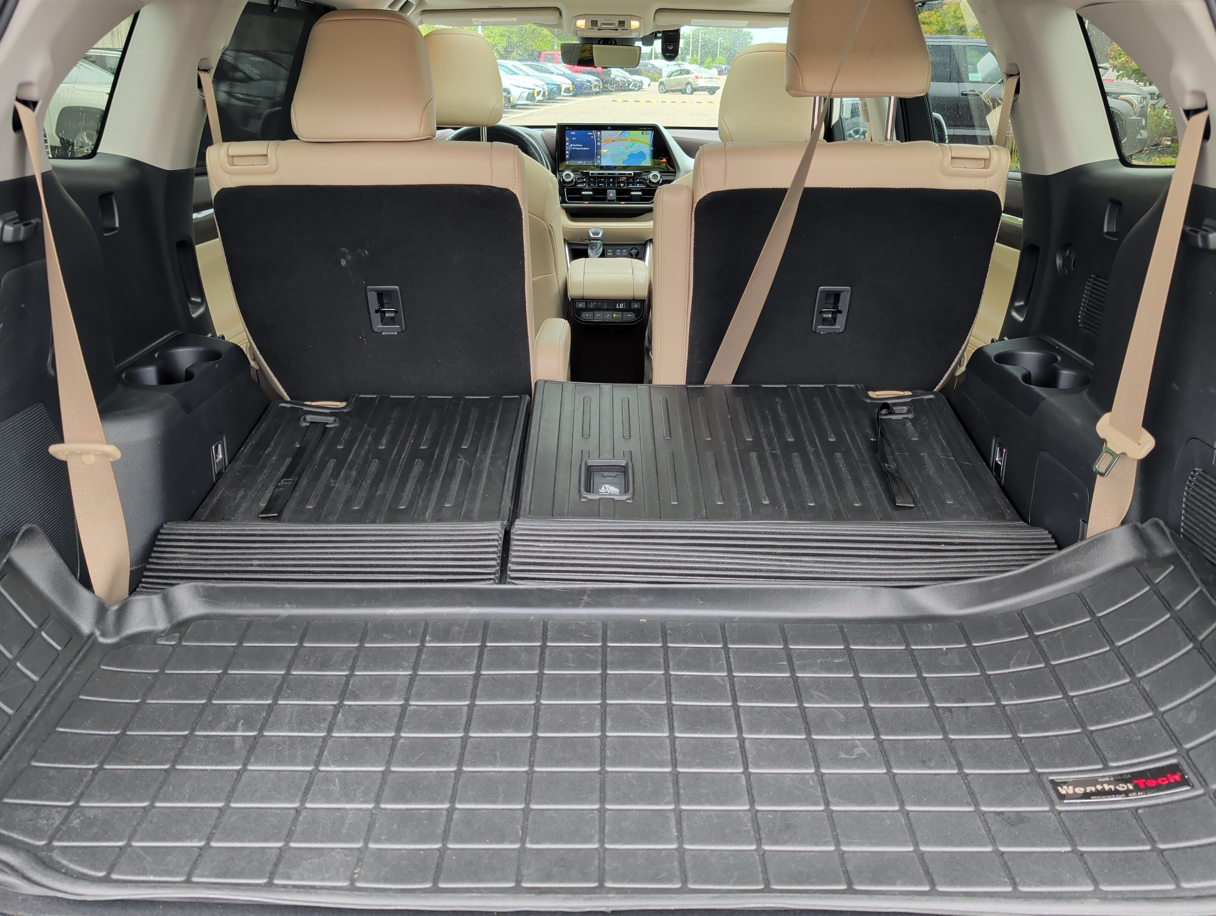 Used 2022 Toyota Highlander Platinum AWD/4WD image 18