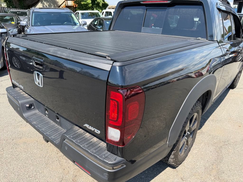 Used 2017 Honda Ridgeline Black Edition image 9
