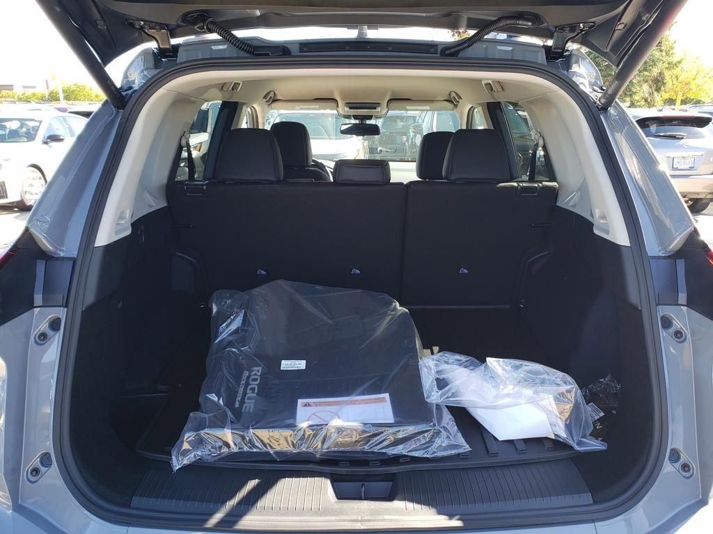 New 2026 Nissan Rogue SV w/ Rock Creek Premium Package image 5