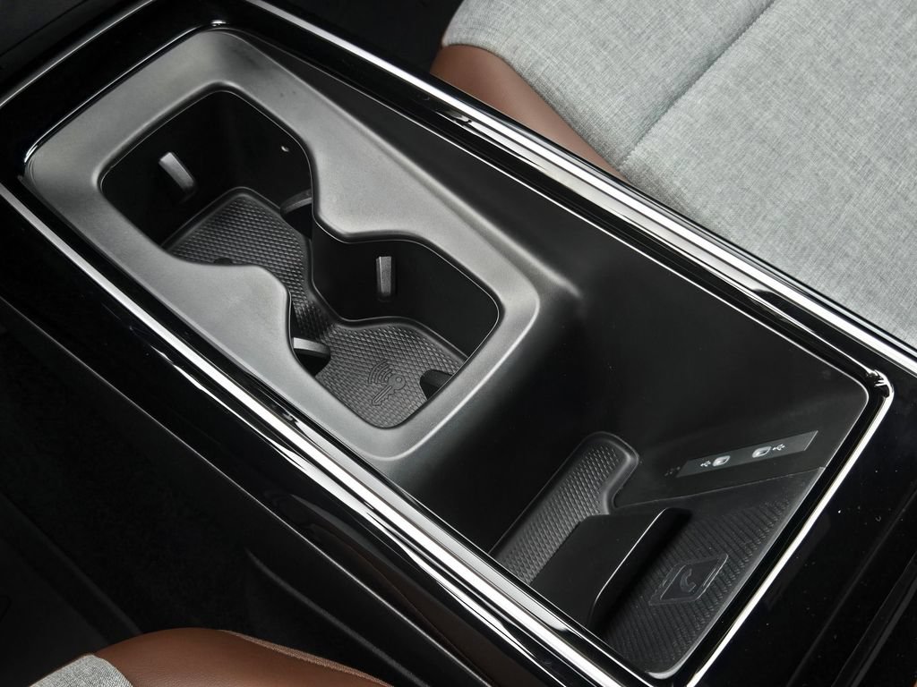 Used 2023 Volkswagen ID.4 Pro RWD image 18