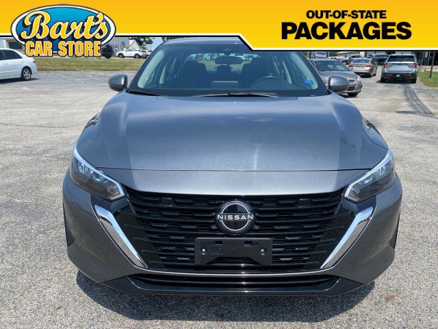 Used 2024 Nissan Sentra SV image 2