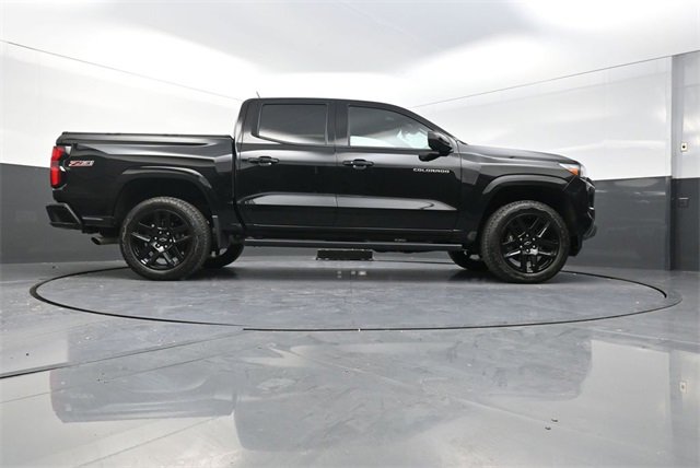Used 2025 Chevrolet Colorado Z71 w/ Technology Package image 34