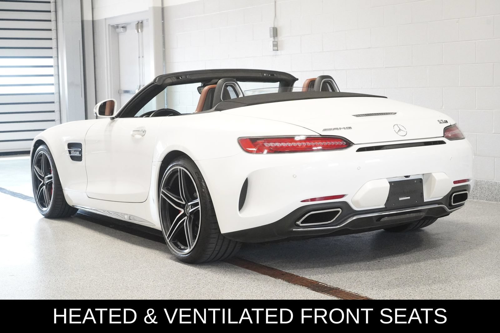 Used 2018 Mercedes-Benz AMG GT C image 4