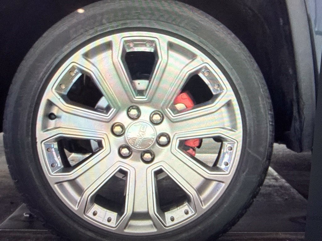 Used 2018 GMC Sierra 1500 Denali w/ Denali Ultimate Package AWD/4WD image 7