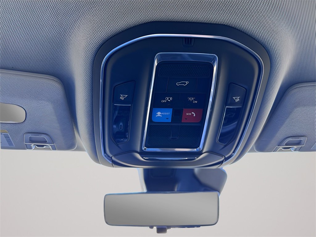 Used 2023 Jeep Grand Cherokee L Limited w/ Luxury Tech Group II image 34