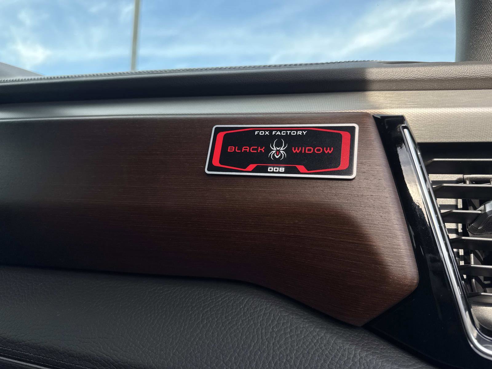 New 2026 GMC Sierra 2500 Denali w/ Denali Reserve Package image 26