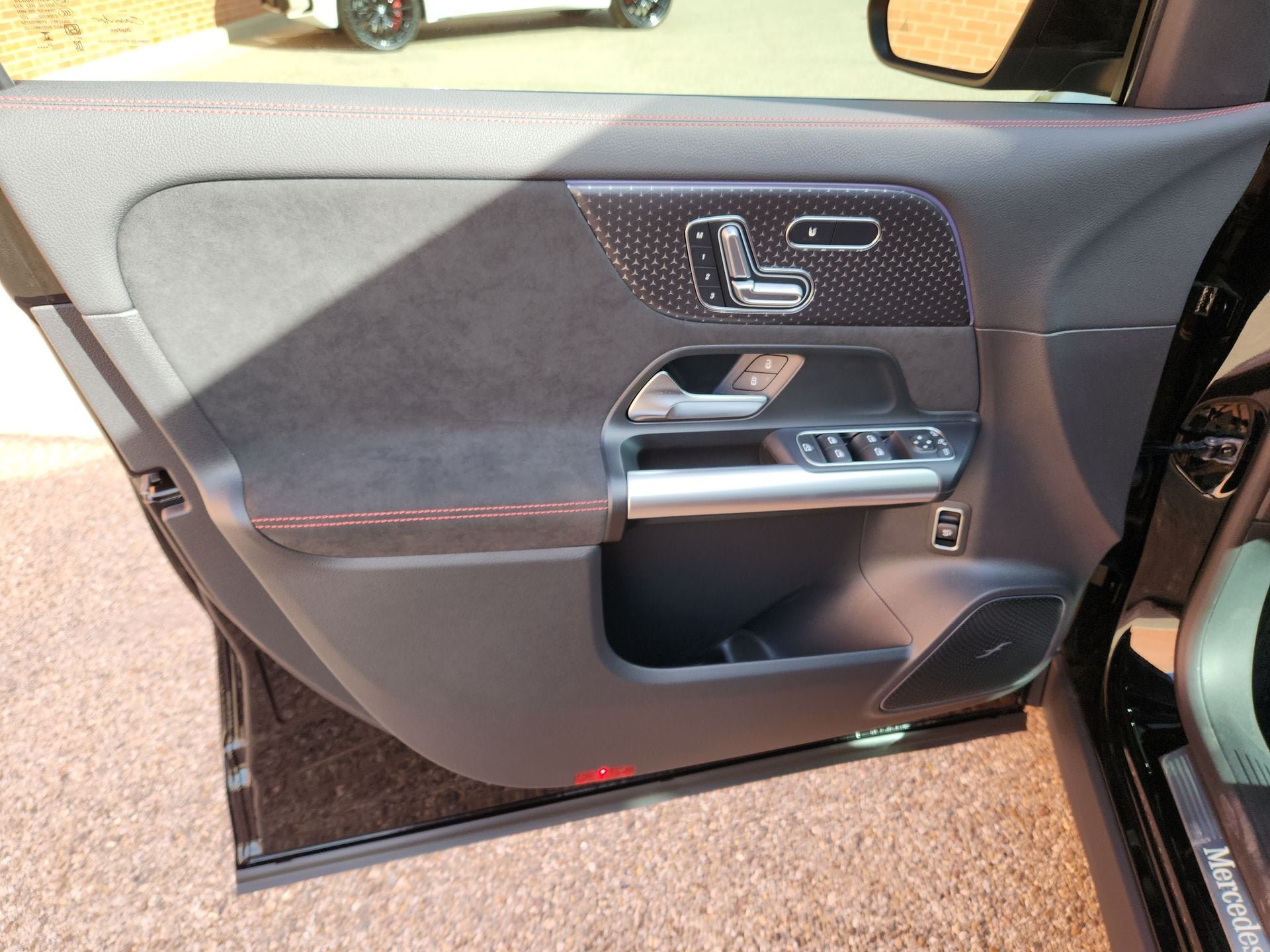 New 2025 Mercedes-Benz GLA 250 4MATIC image 15