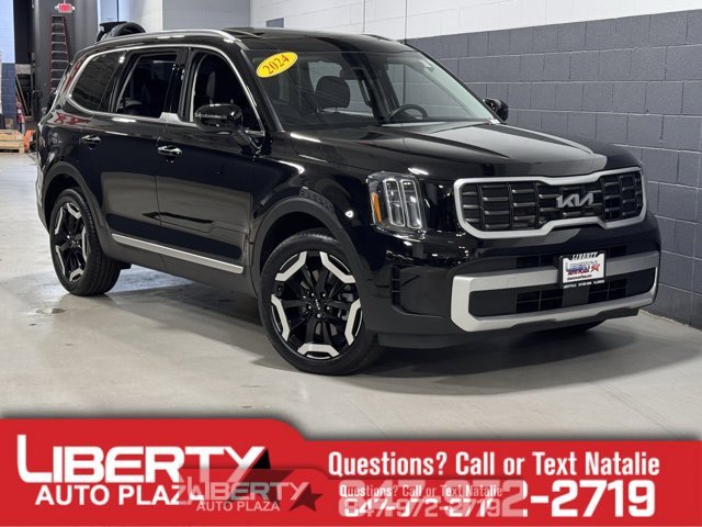 Used 2024 Kia Telluride S w/ S Sunroof Package