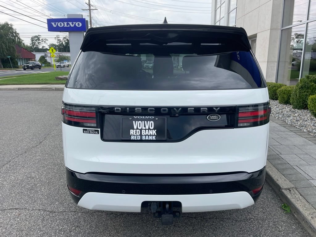 Used 2023 Land Rover Discovery S R-Dynamic AWD/4WD image 4