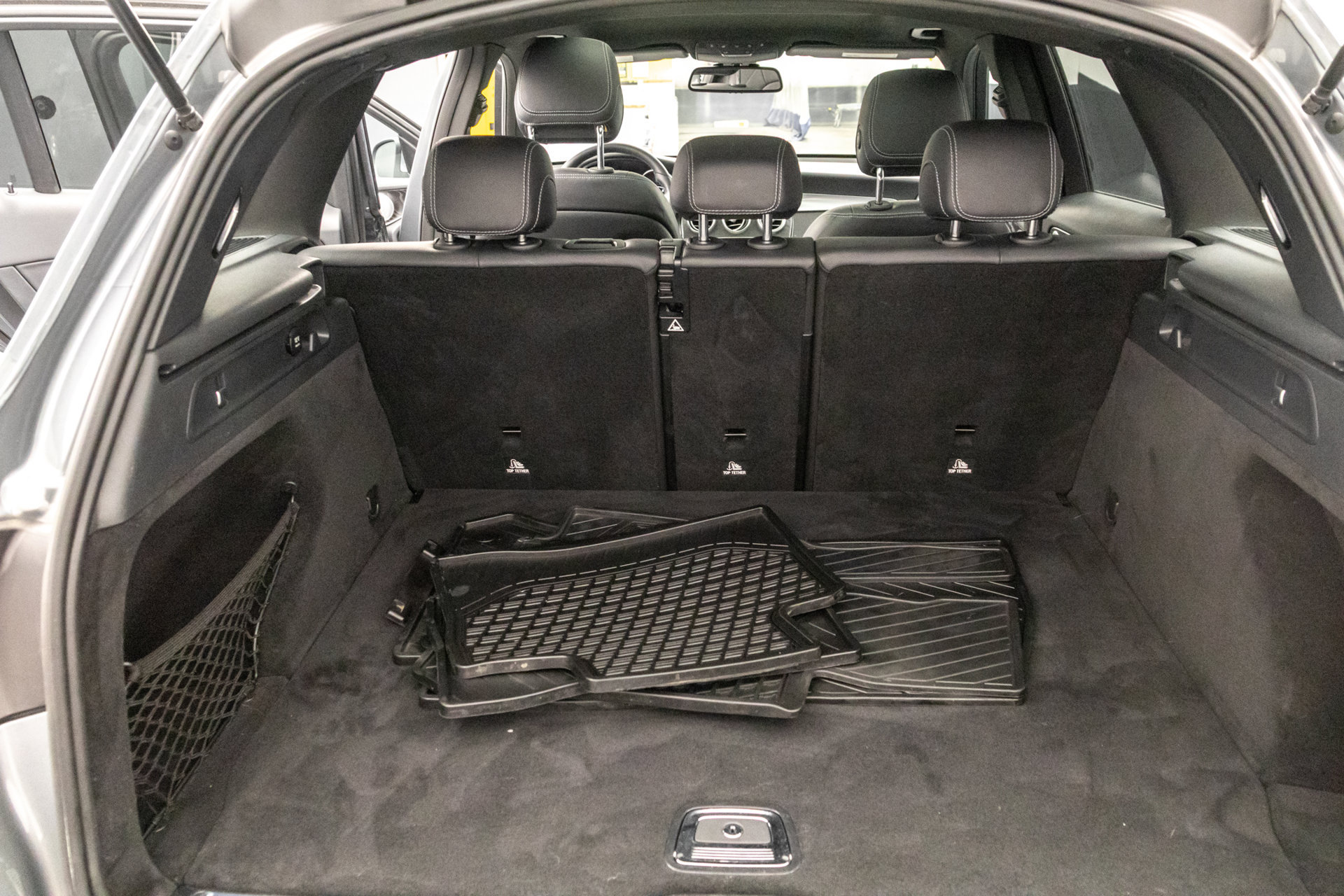 Used 2017 Mercedes-Benz GLC 300 4MATIC image 32