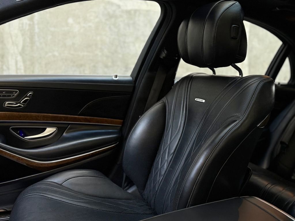Used 2015 Mercedes-Benz S 63 AMG 4MATIC Sedan image 22