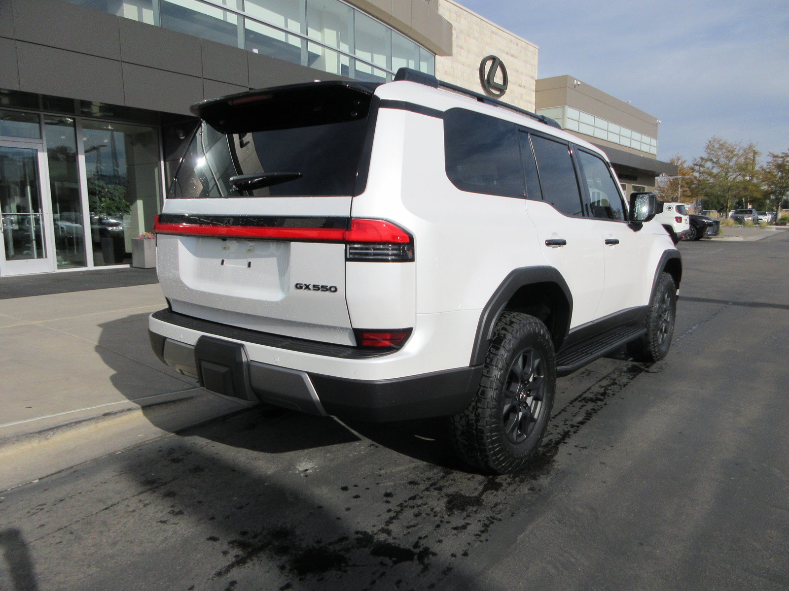 Used 2026 Lexus GX 550 w/ Accessory Package (CT) AWD/4WD image 9