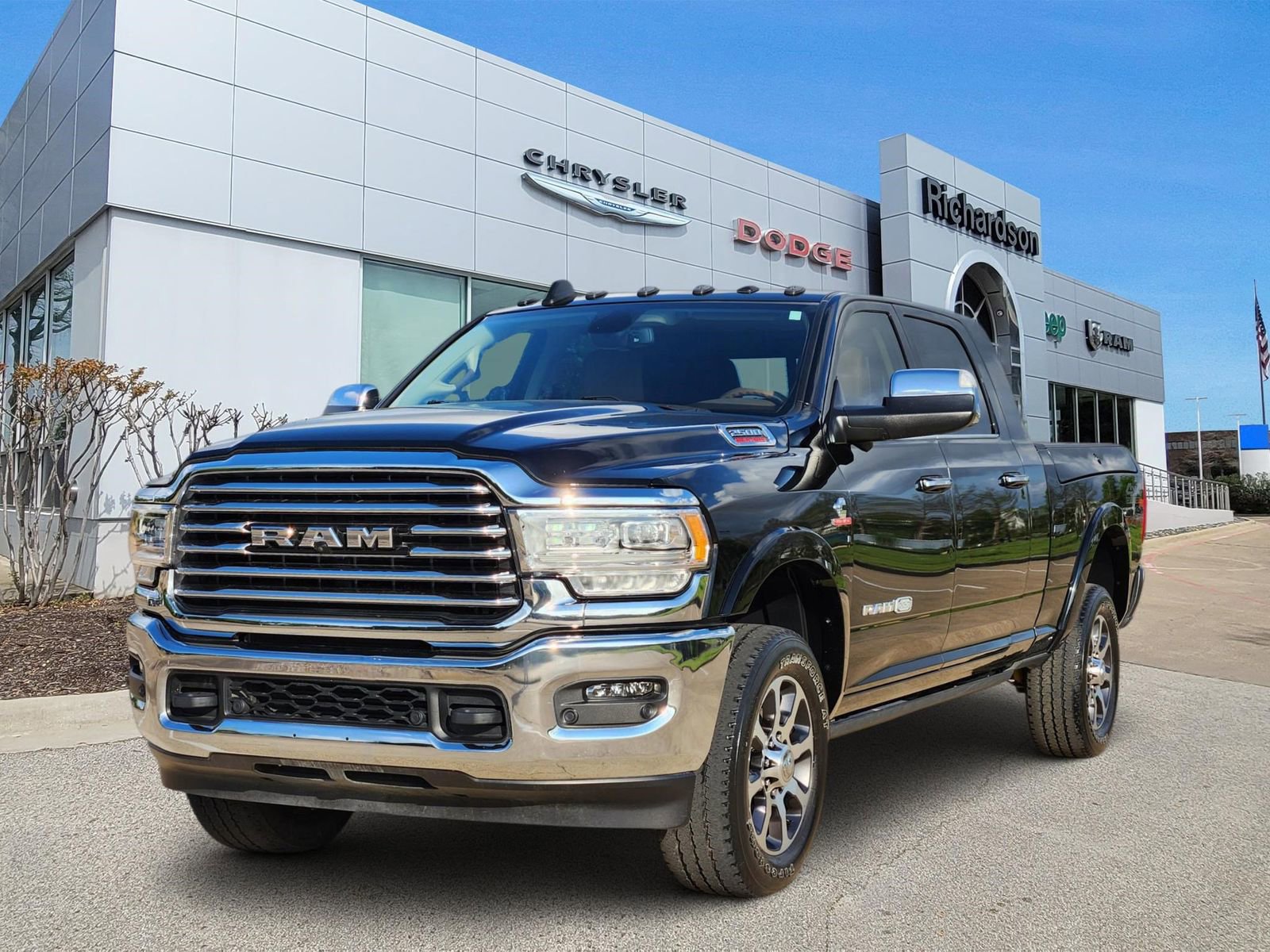 Used 2022 RAM 2500 Limited image 2