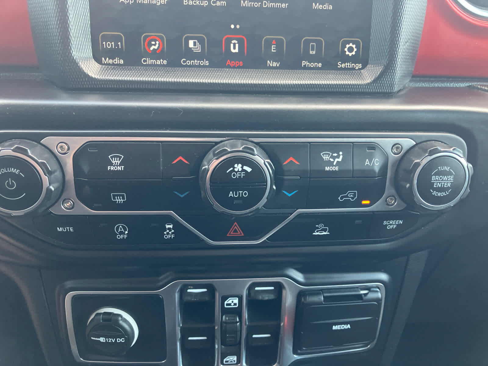 Used 2022 Jeep Gladiator Rubicon w/ LED Lighting Group AWD/4WD image 28