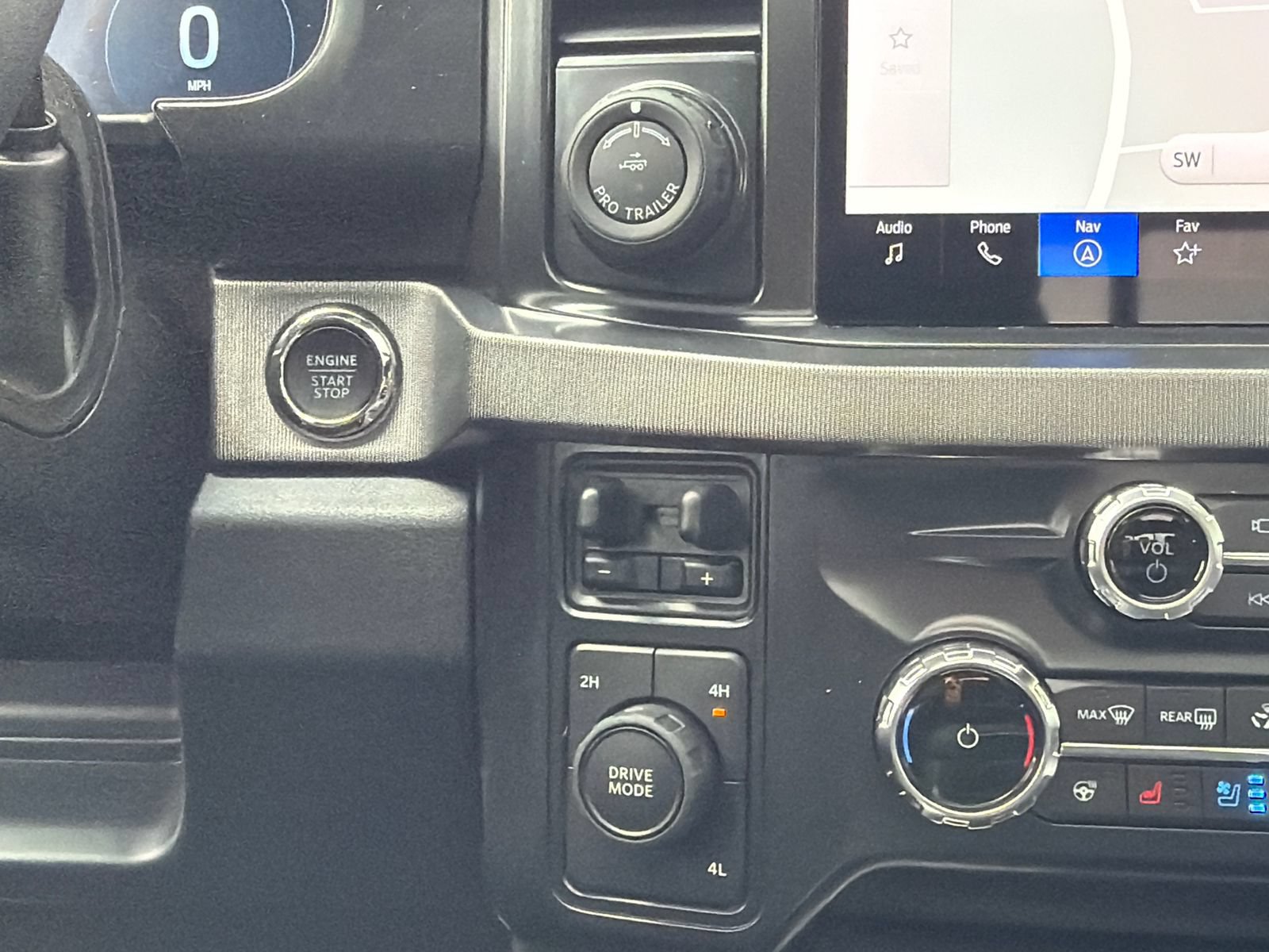 New 2026 Ford F350 Platinum AWD/4WD image 29