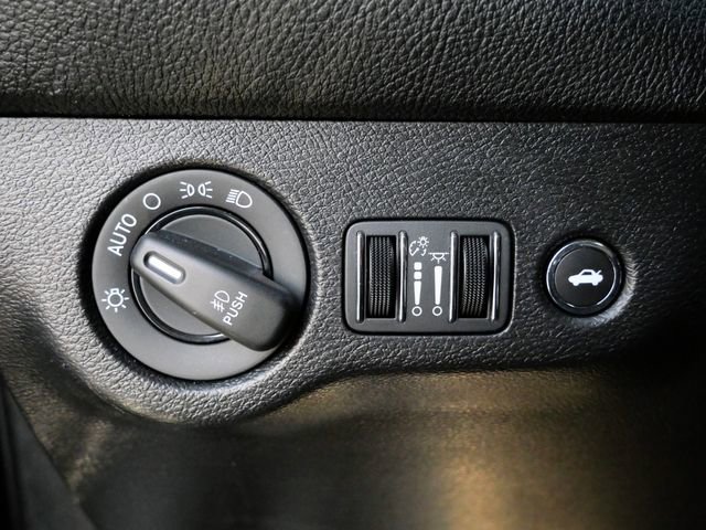 Used 2022 Dodge Challenger GT w/ Blacktop Package image 15