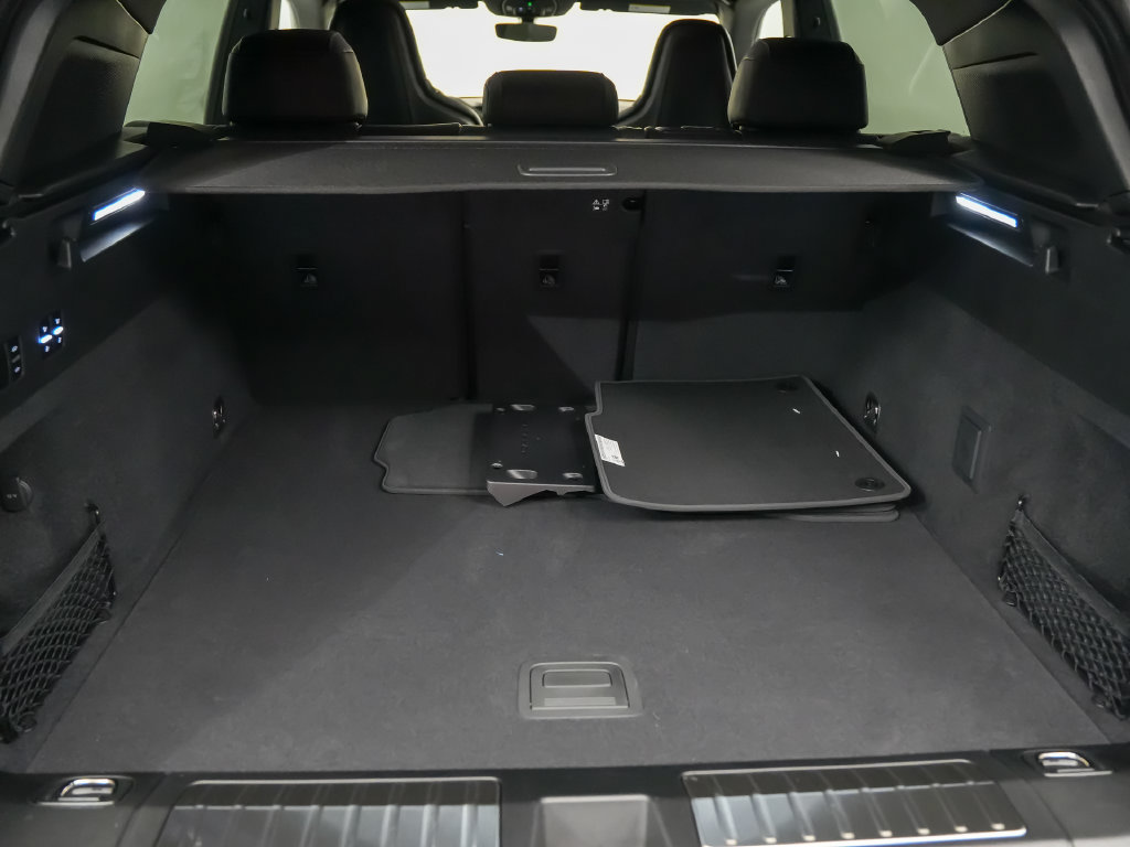 New 2026 Porsche Cayenne S AWD/4WD image 13