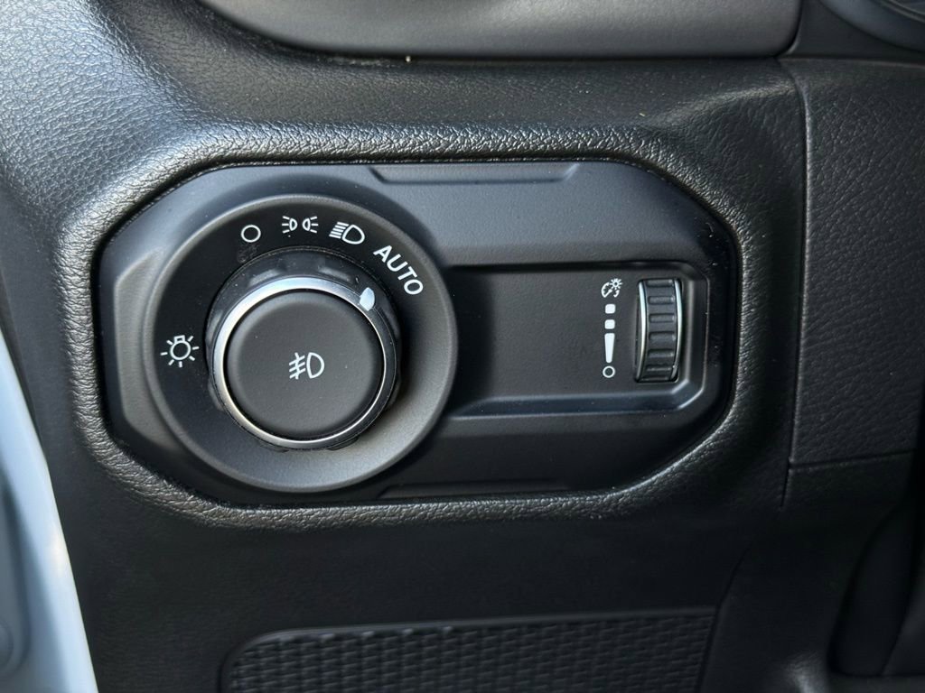 Used 2023 Jeep Wrangler Unlimited Sport image 24