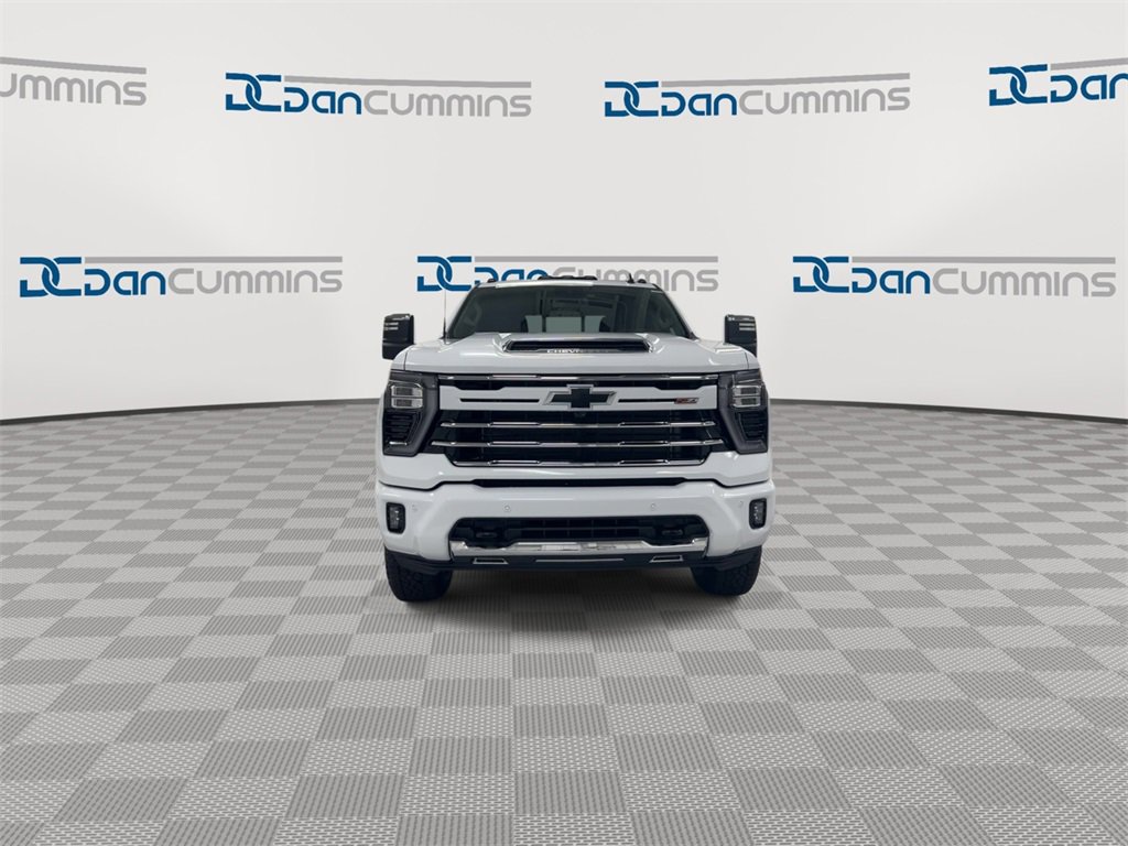 New 2025 Chevrolet Silverado 2500 LT w/ Z71 Chrome Sport Edition image 3