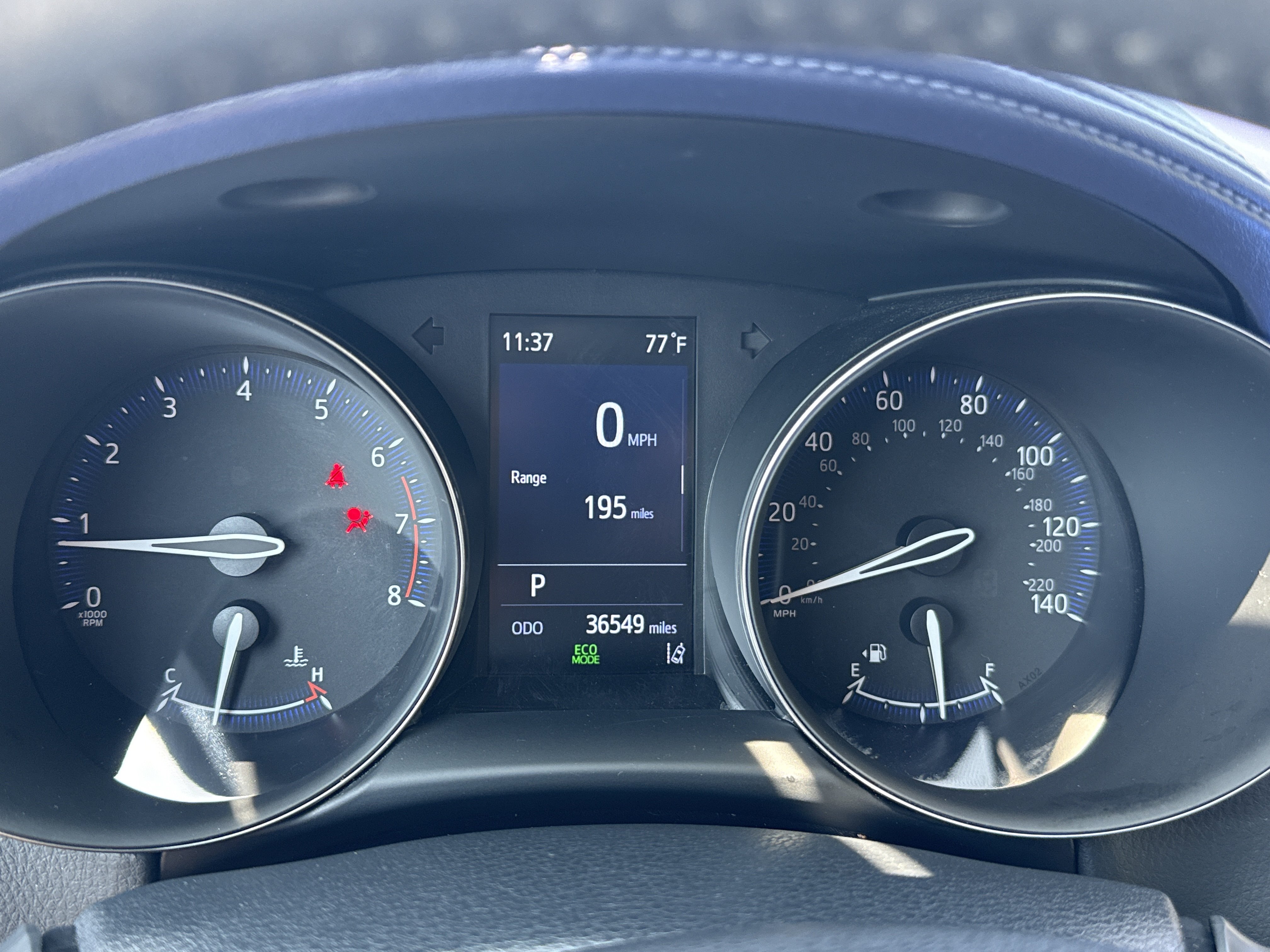 Used 2022 Toyota C-HR XLE FWD image 16