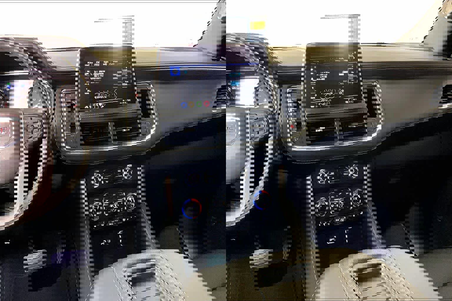 Used 2021 GMC Yukon SLT w/ SLT Luxury Package image 6