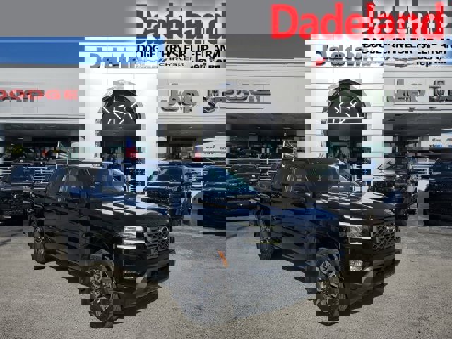 Used 2024 Nissan Frontier SL w/ Technology Package