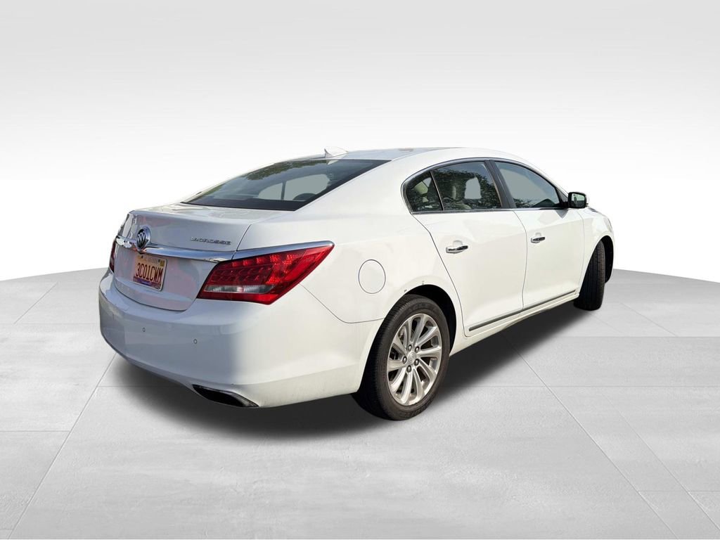 Used 2015 Buick LaCrosse Leather image 3