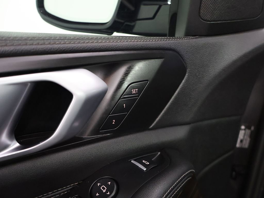 Used 2023 BMW X5 xDrive40i image 42