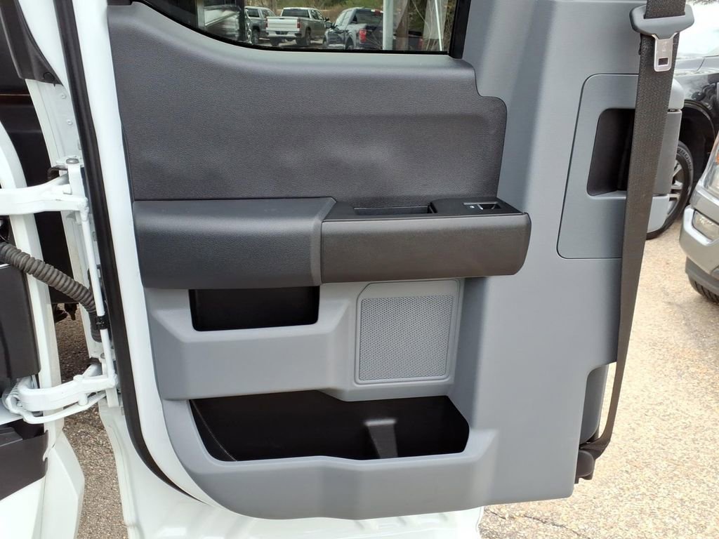 Used 2024 Ford F350 XLT w/ XLT Value Package image 22