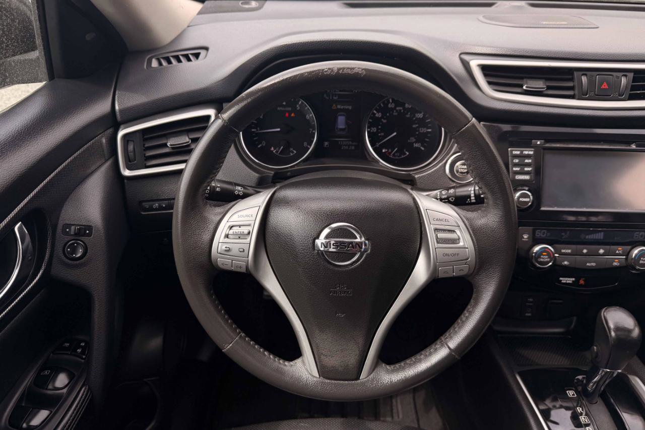 Used 2015 Nissan Rogue SL w/ SL Premium Package image 15