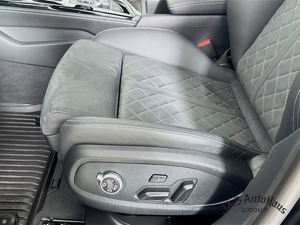 Used 2024 Audi S5 Premium Plus w/ Premium Plus Package image 24