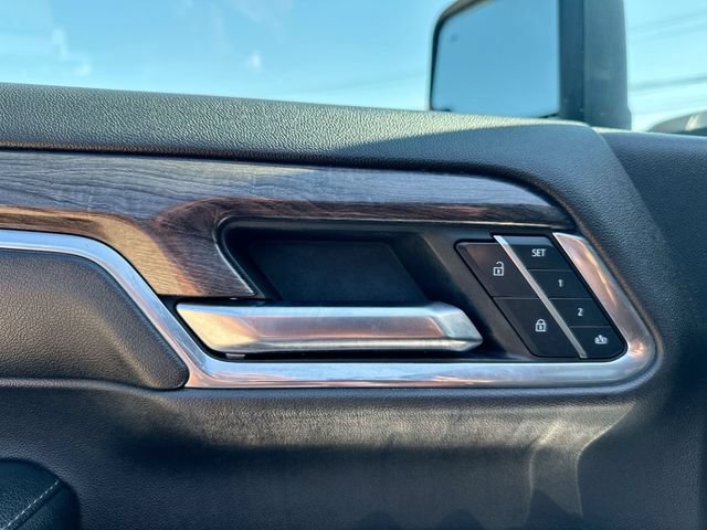 Used 2024 Chevrolet Silverado 3500 LTZ w/ LTZ Plus Package AWD/4WD image 46