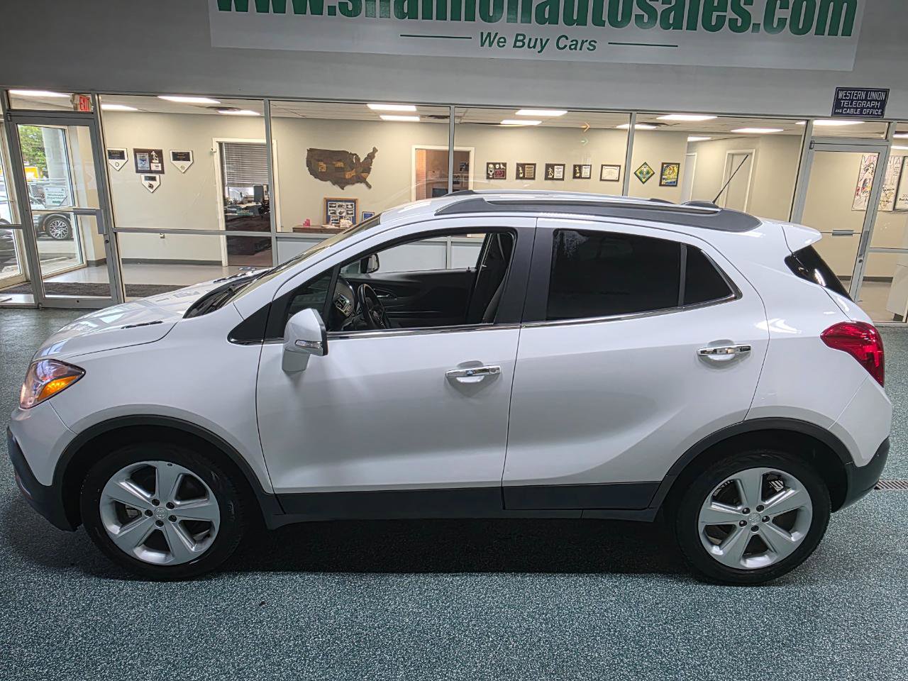 Used 2016 Buick Encore FWD image 11