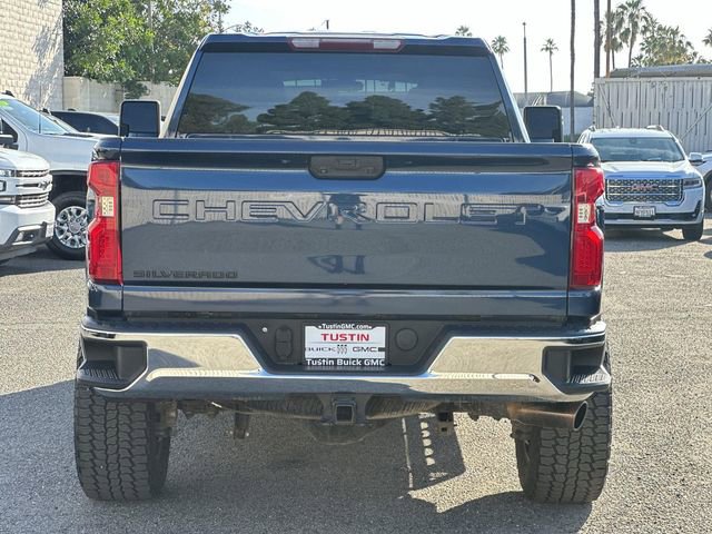 Used 2022 Chevrolet Silverado 2500 LT w/ Convenience Package image 5